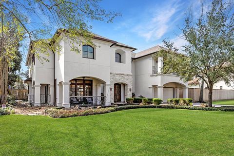 5105 Pocahontas Street Bellaire TX 77401