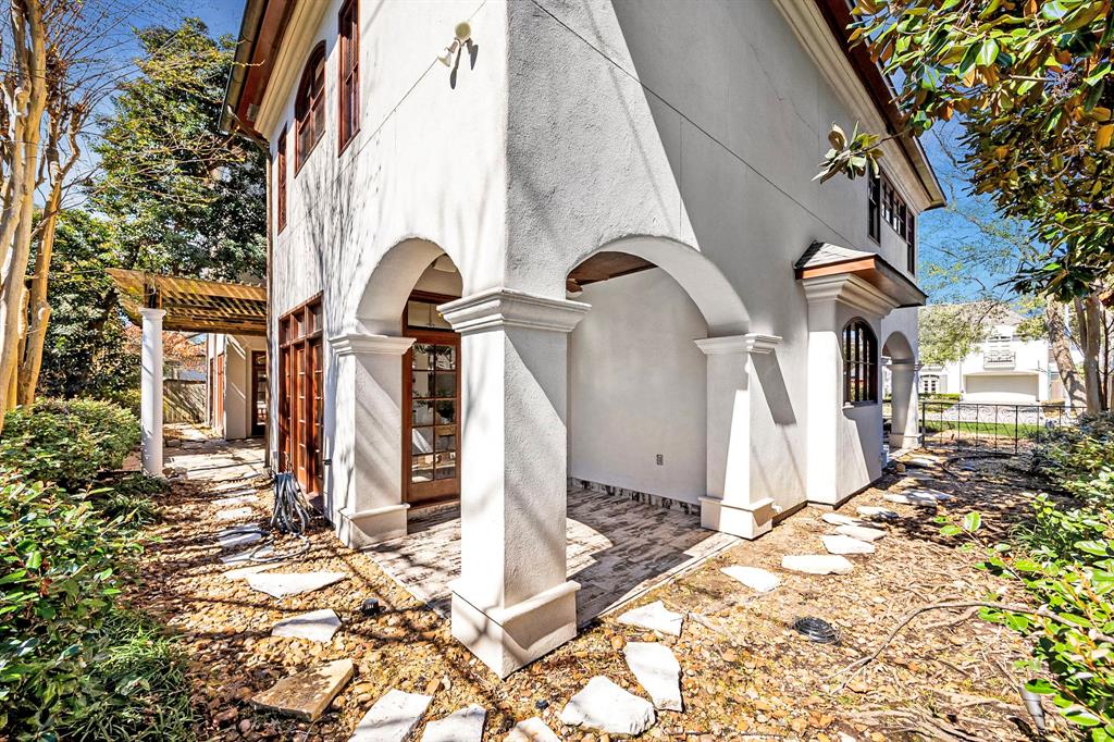 5105 Pocahontas Street, Bellaire, Texas image 25