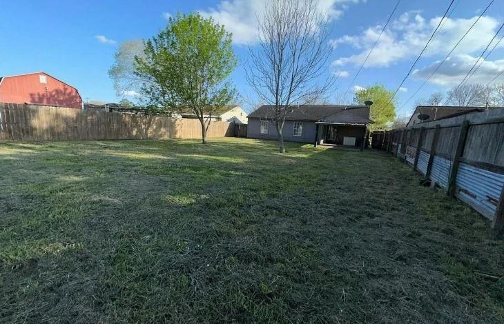 1237 San Felipe Rd, Angleton, Texas image 8