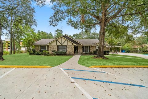 A home in Conroe