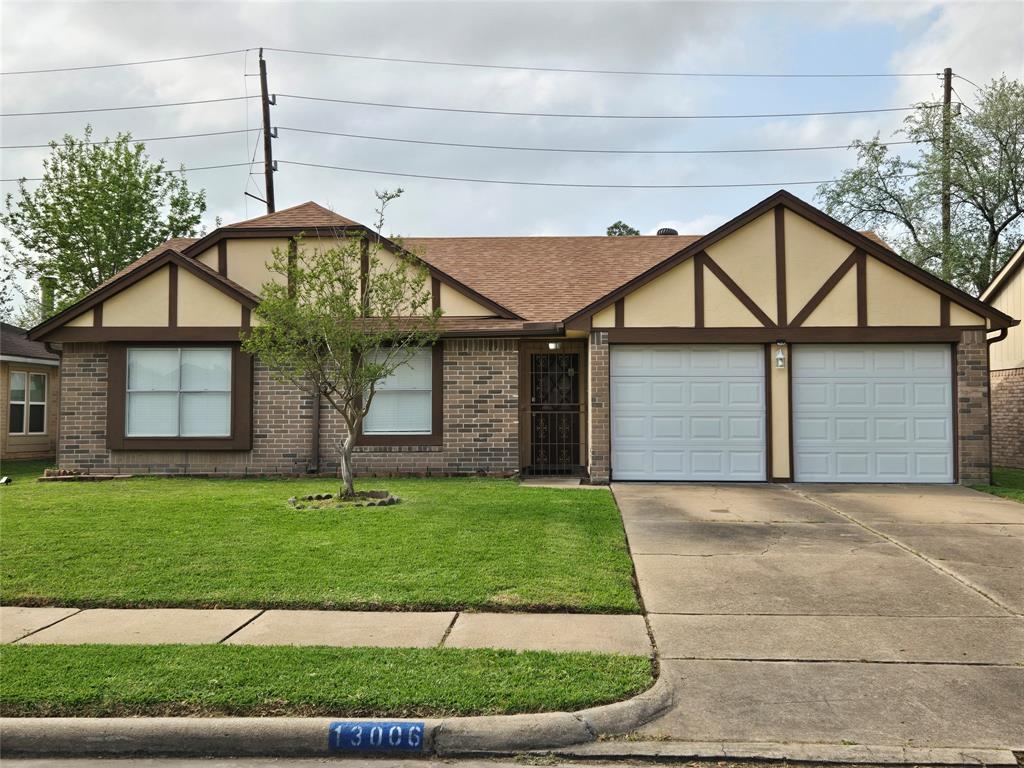 13006 Kingsmill Drive, Sugar Land, Texas image 4