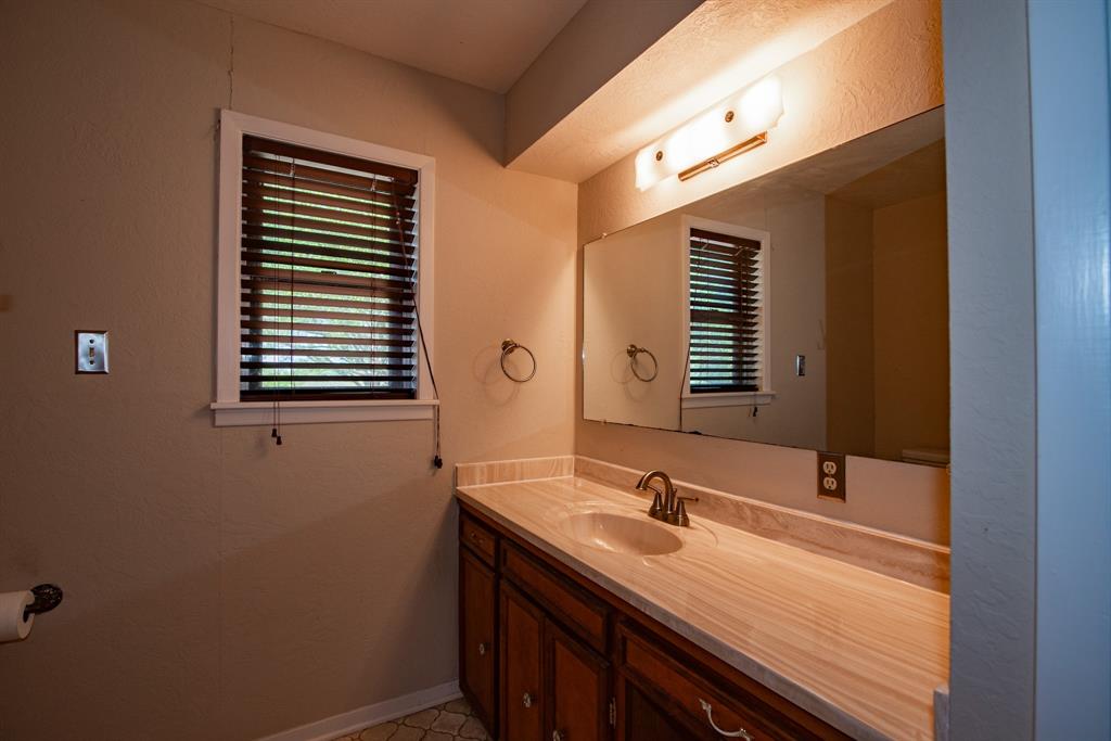 4779 Mixville Road, Sealy, Texas image 31