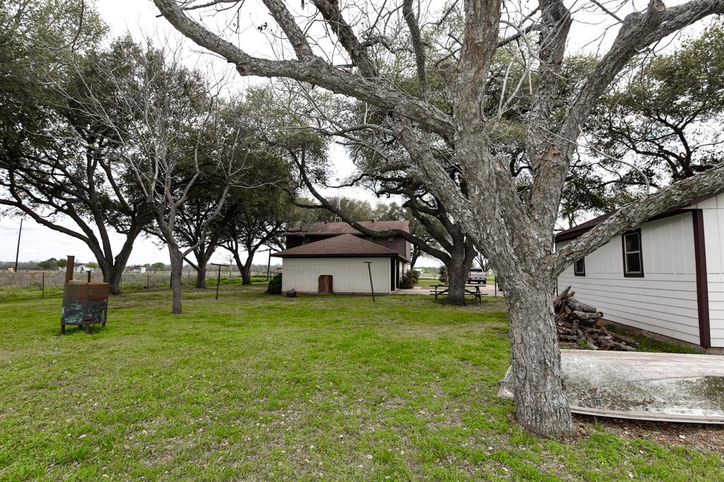 4779 Mixville Road, Sealy, Texas image 34