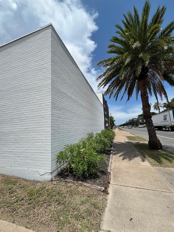 4124 Broadway Street, Galveston, Texas image 29