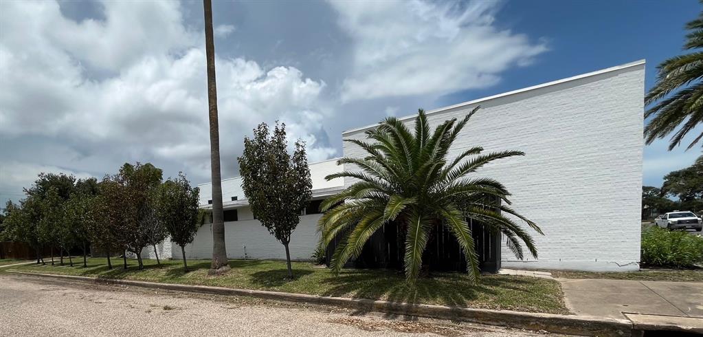4124 Broadway Street, Galveston, Texas image 30