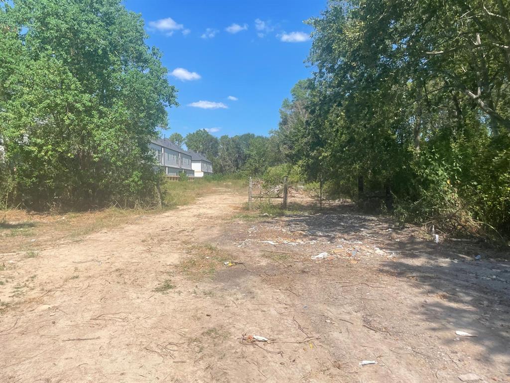 1807 Ontario Street, Baytown, Texas image 12