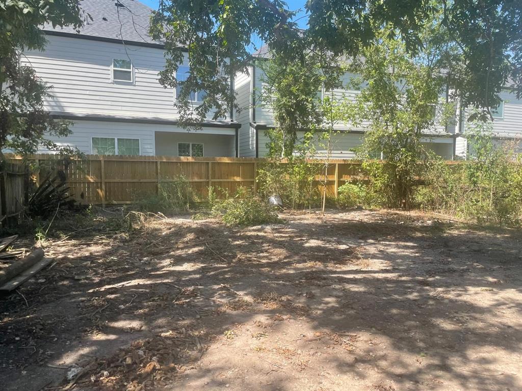 1807 Ontario Street, Baytown, Texas image 10