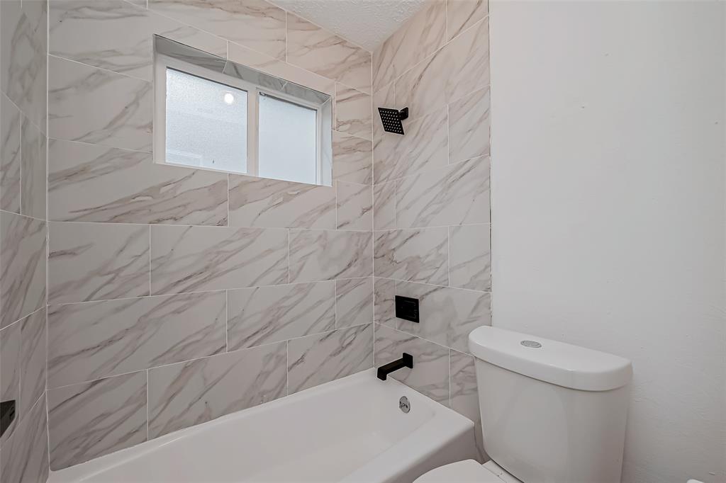 23227 Pine Post Lane, Spring, Texas image 38