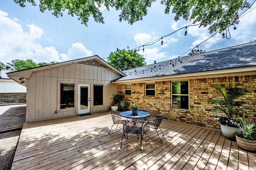 466 Cherry Hills Drive, Huntsville, Texas image 29