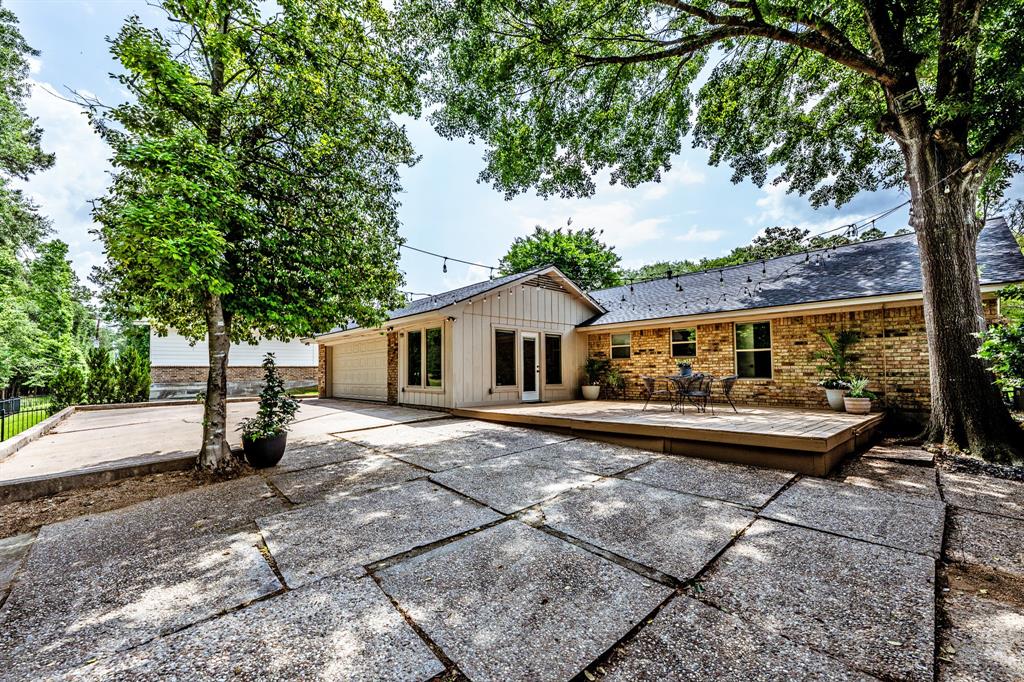 466 Cherry Hills Drive, Huntsville, Texas image 28