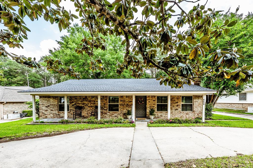 466 Cherry Hills Drive, Huntsville, Texas image 1