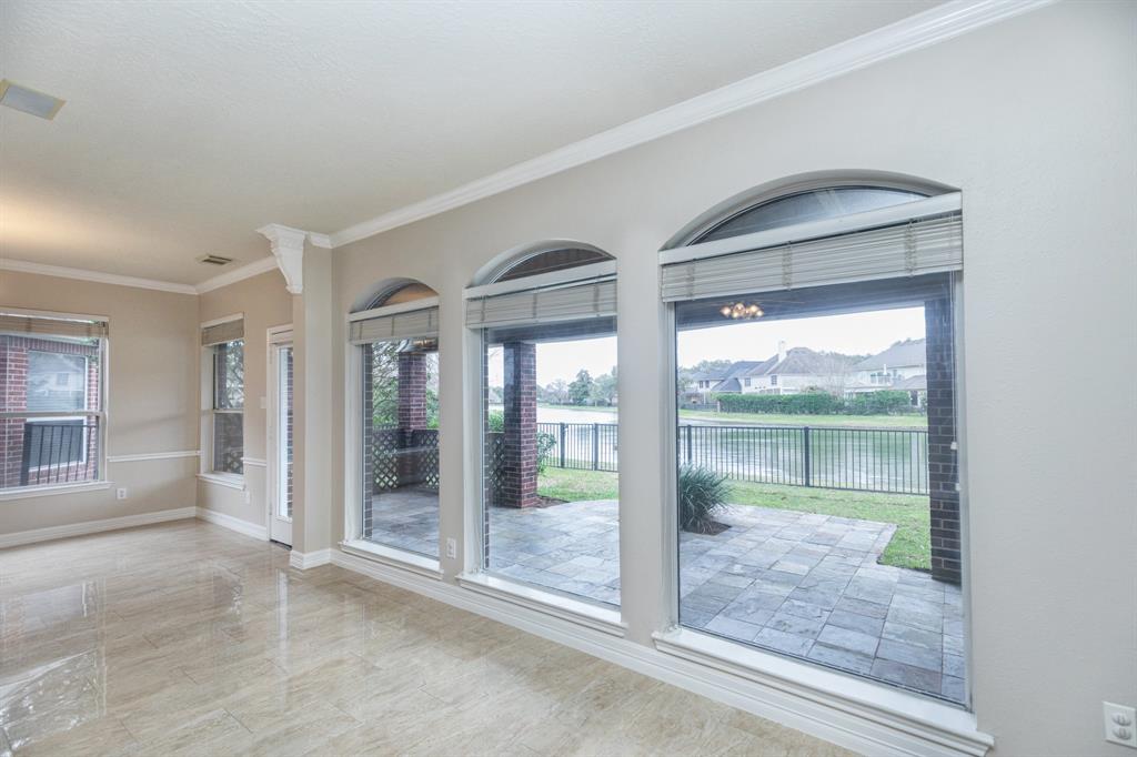 6539 Parkriver Crossing, Sugar Land, Texas image 17