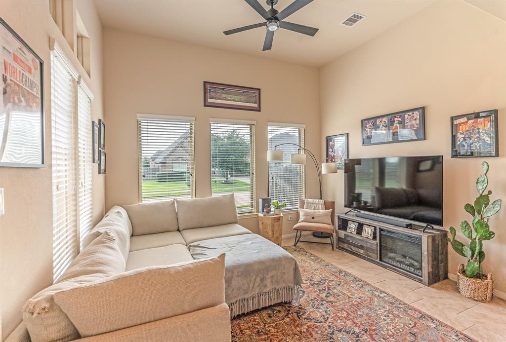 23426 Tirino Shores Drive, Katy, Texas image 10