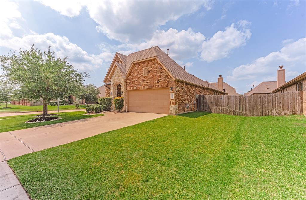 23426 Tirino Shores Drive, Katy, Texas image 7