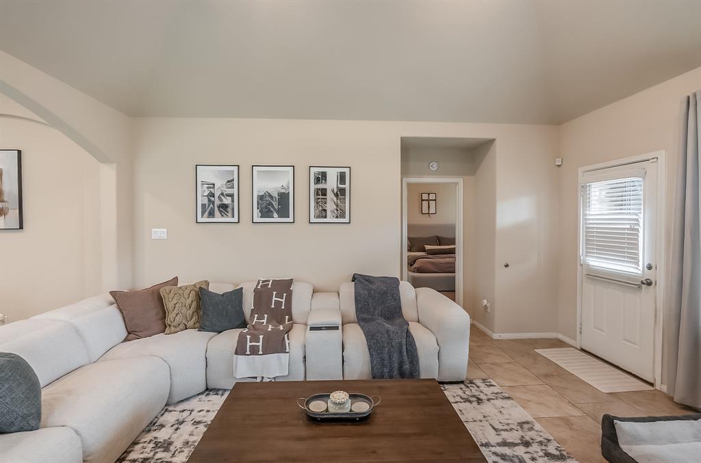 23426 Tirino Shores Drive, Katy, Texas image 22