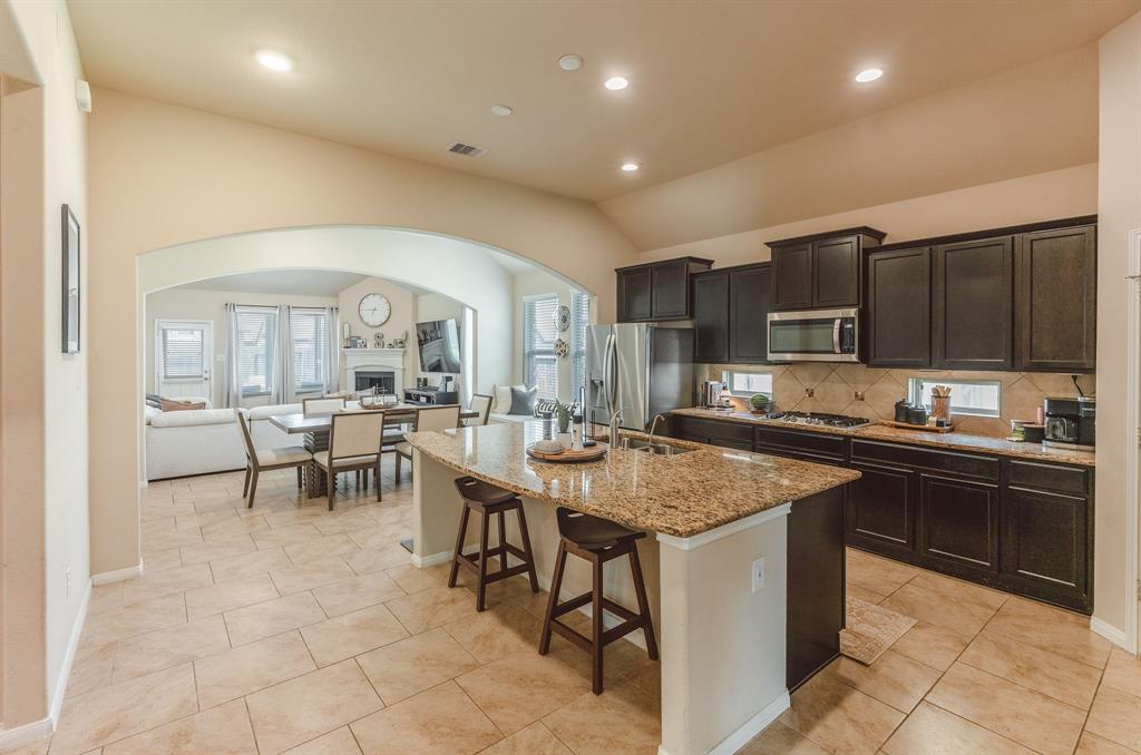 23426 Tirino Shores Drive, Katy, Texas image 12