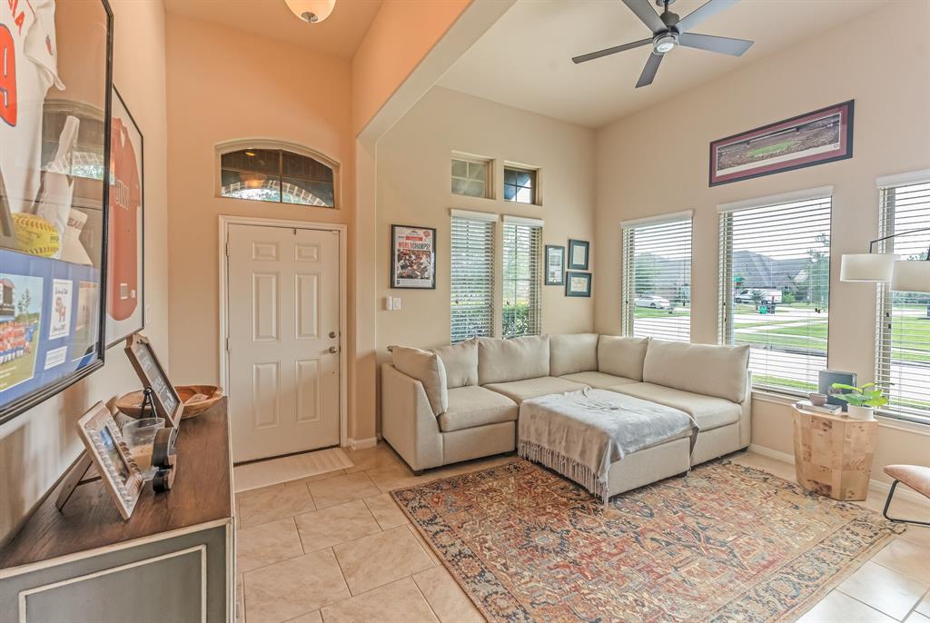 23426 Tirino Shores Drive, Katy, Texas image 9