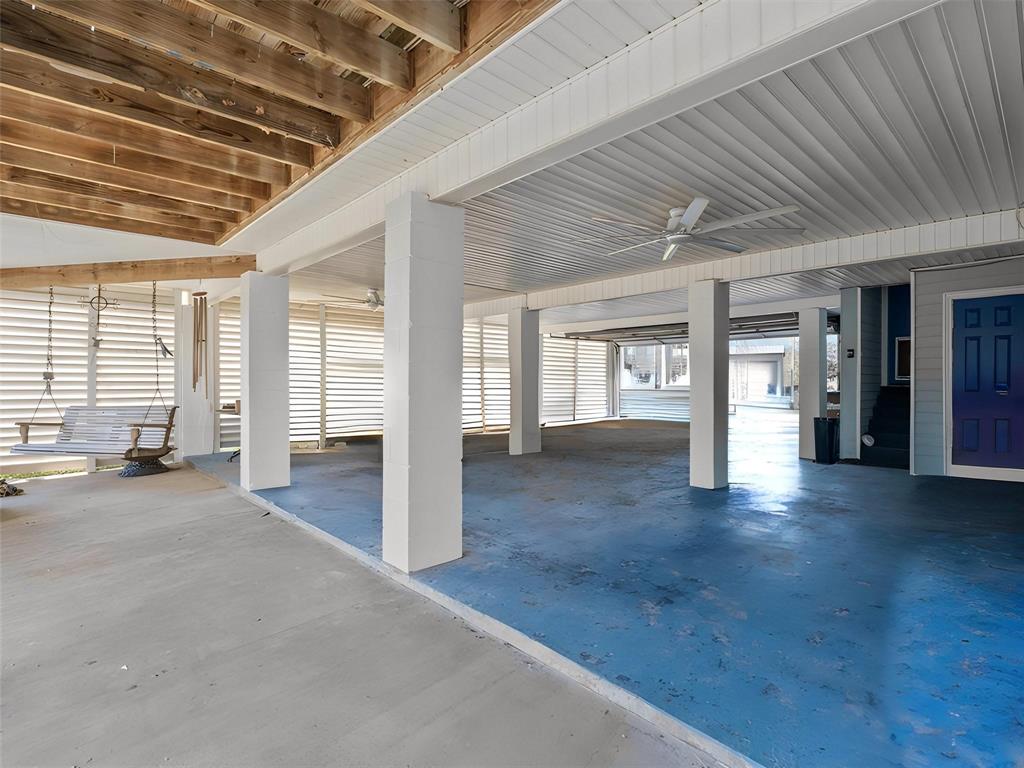 4519 Mariners Mooring Street, Dickinson, Texas image 6