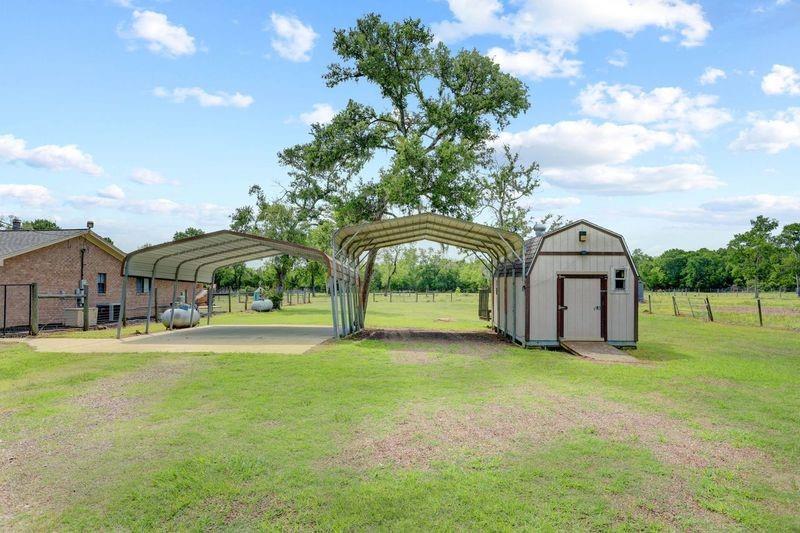 4249 County Road 571, West Columbia, Texas image 2