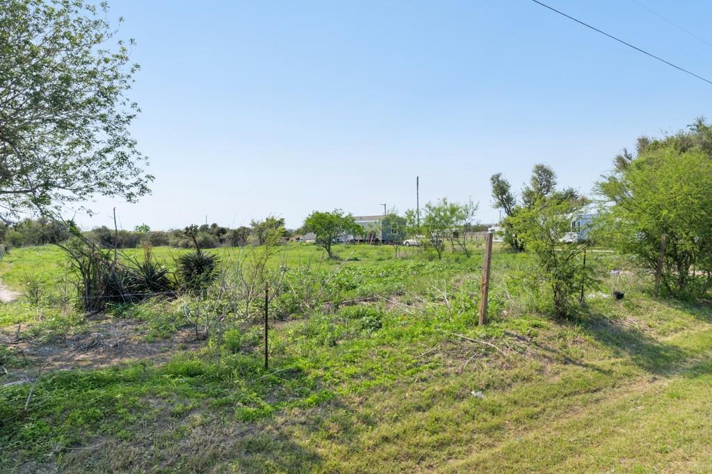 123 Janacek Dr, Rockport, Texas image 2