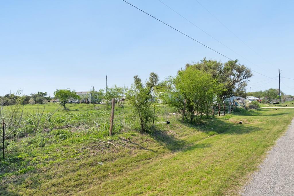 123 Janacek Dr, Rockport, Texas image 4