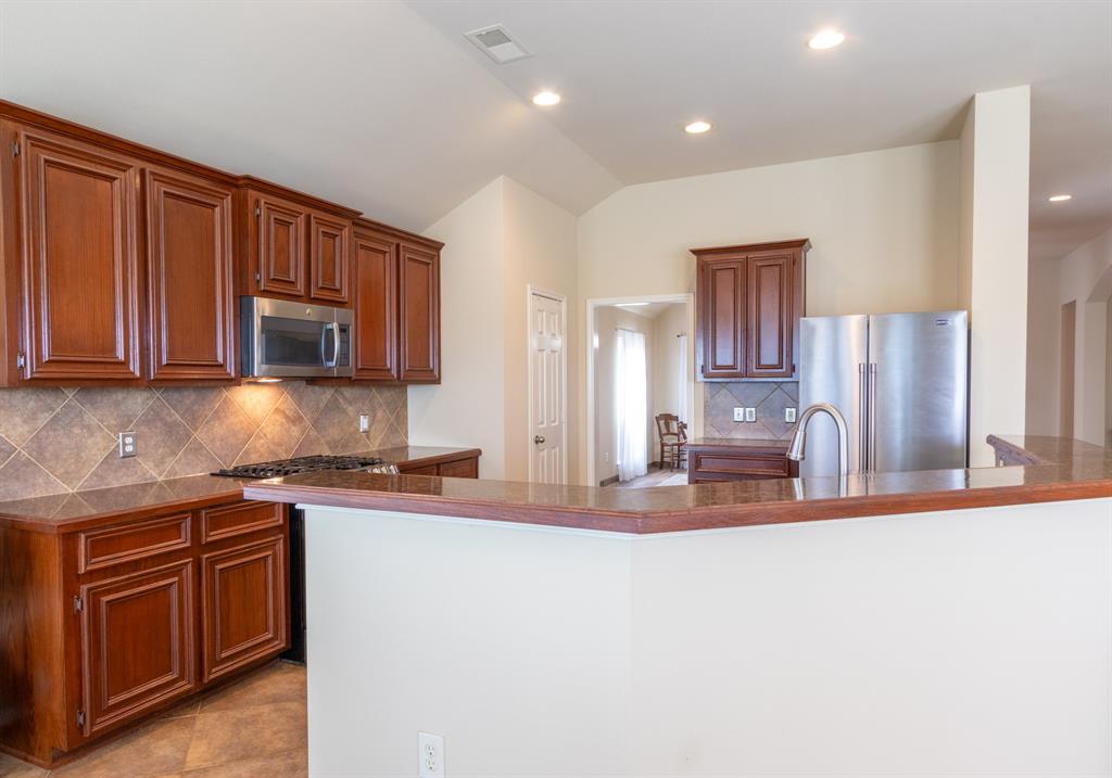 513 Reddingwood Lane, La Marque, Texas image 15