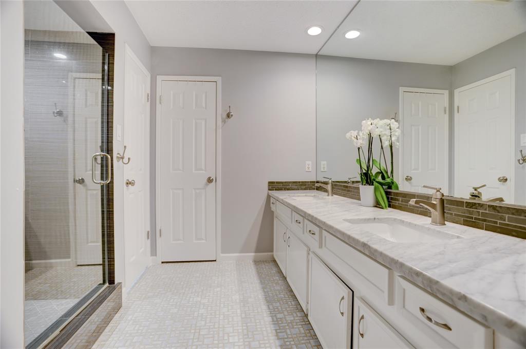 2722 Field Line Drive, Sugar Land, Texas image 15