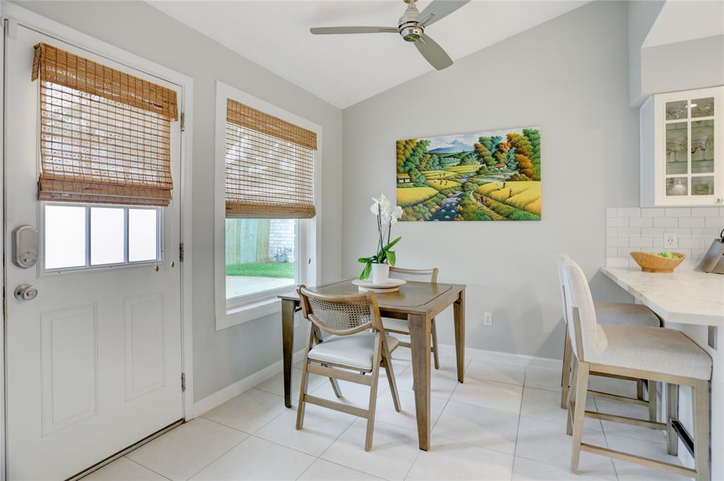 2722 Field Line Drive, Sugar Land, Texas image 9