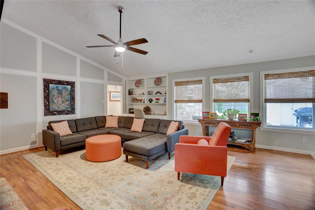 2722 Field Line Drive, Sugar Land, Texas image 7