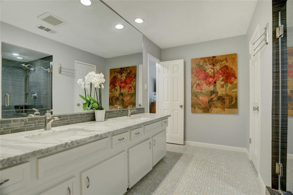 2722 Field Line Drive, Sugar Land, Texas image 16