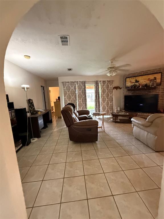 2115 Musket Groves Street, Houston, Texas image 3
