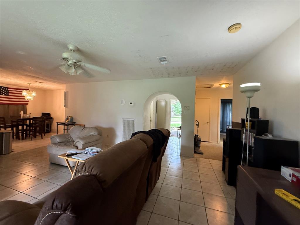 2115 Musket Groves Street, Houston, Texas image 15