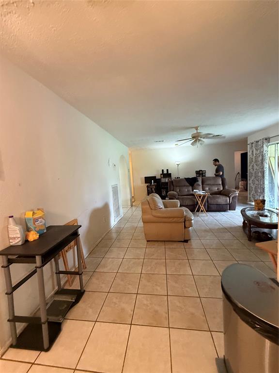 2115 Musket Groves Street, Houston, Texas image 11