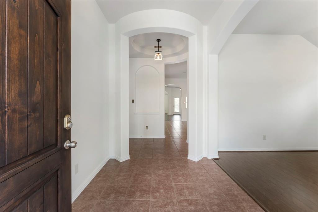 28519 Lockeridge View Drive