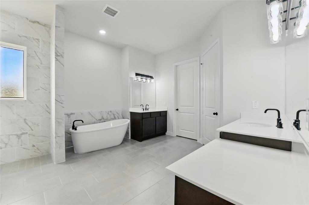 5811 Camp Creek Drive Rd, Baytown, Texas image 15