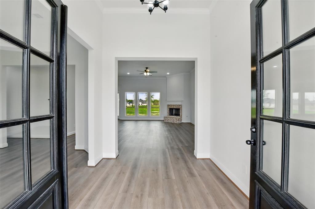 5811 Camp Creek Drive Rd, Baytown, Texas image 3