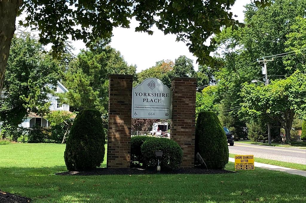 664 Town Bank Rd