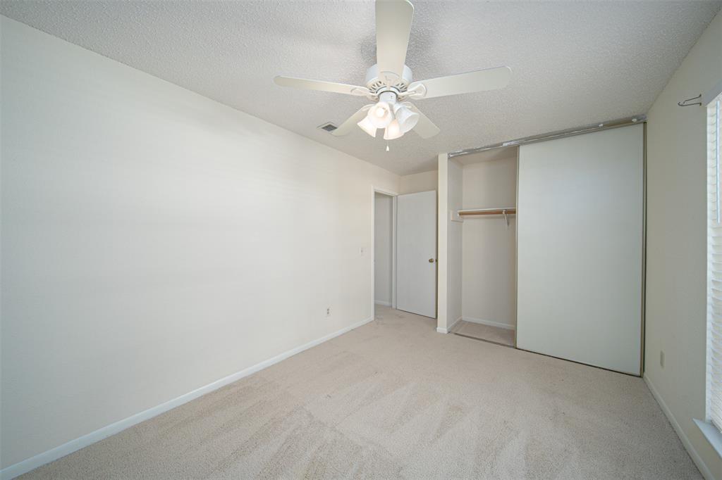 4019 Shelby Row, Sugar Land, Texas image 18