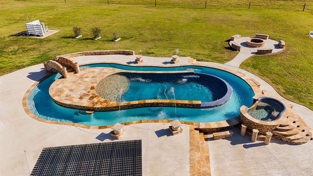 260 S Moody Lane, Cleveland, Texas image 39