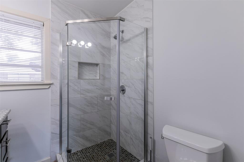 5215 Beechnut Street, Houston, Texas image 11