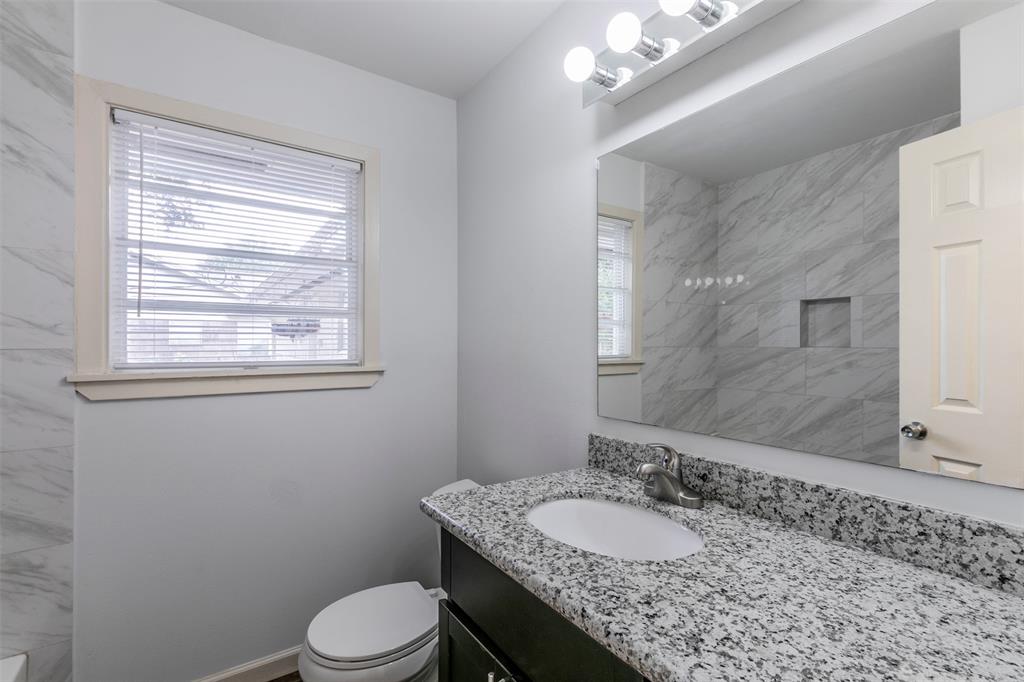 5215 Beechnut Street, Houston, Texas image 8