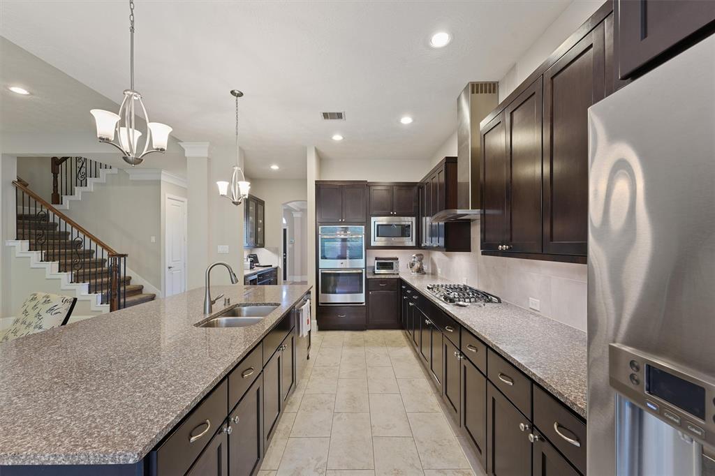 31407 Imperial Bluff Court, Spring, Texas image 11
