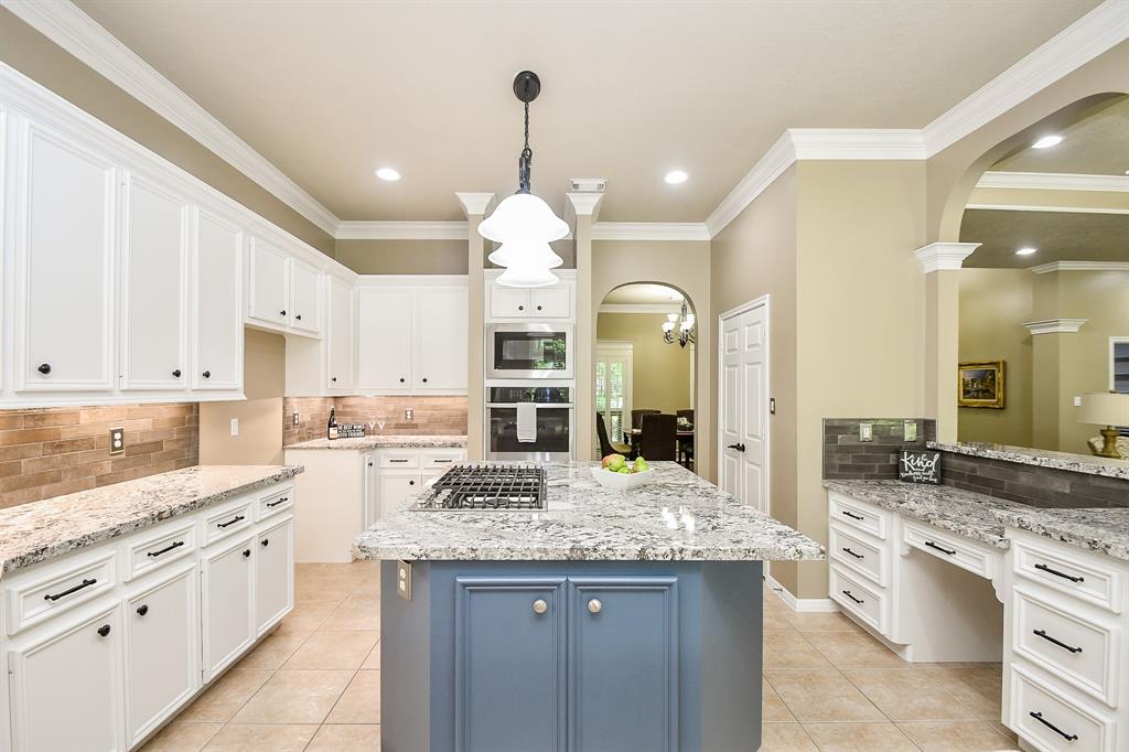 37607 Millers Pass, Pinehurst, Texas image 20
