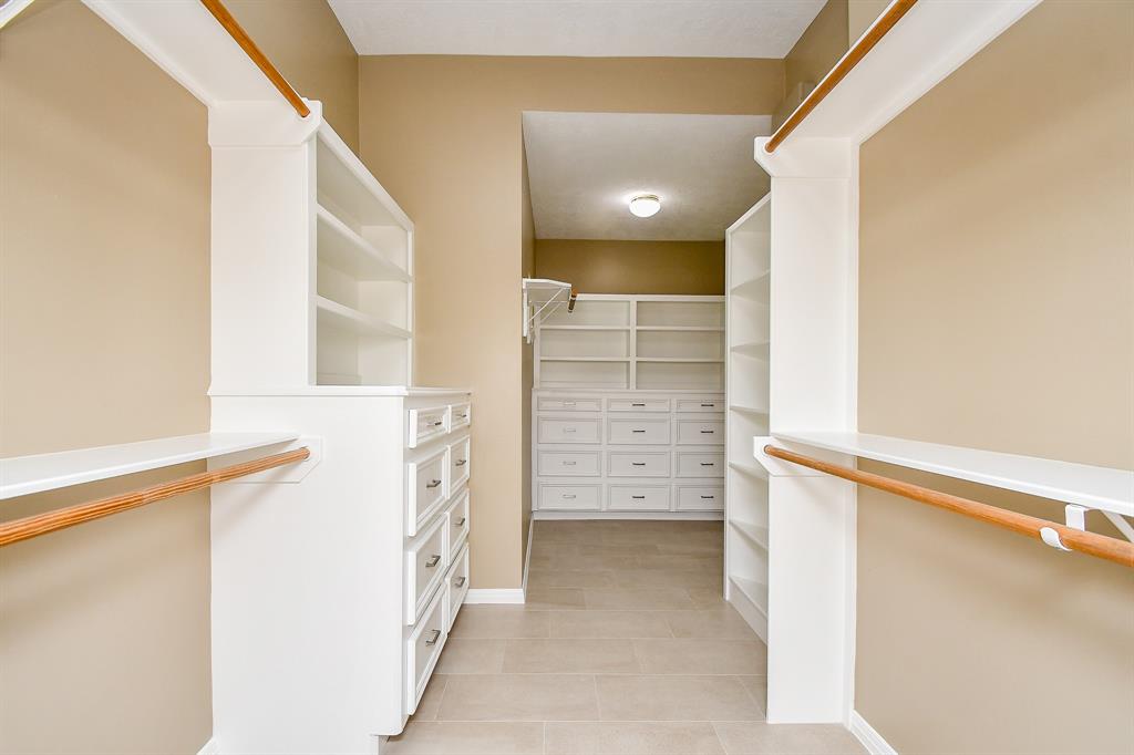 37607 Millers Pass, Pinehurst, Texas image 40