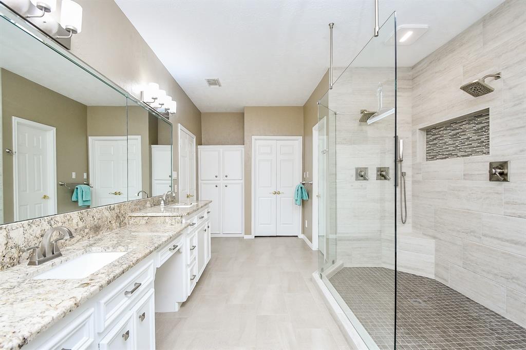 37607 Millers Pass, Pinehurst, Texas image 37