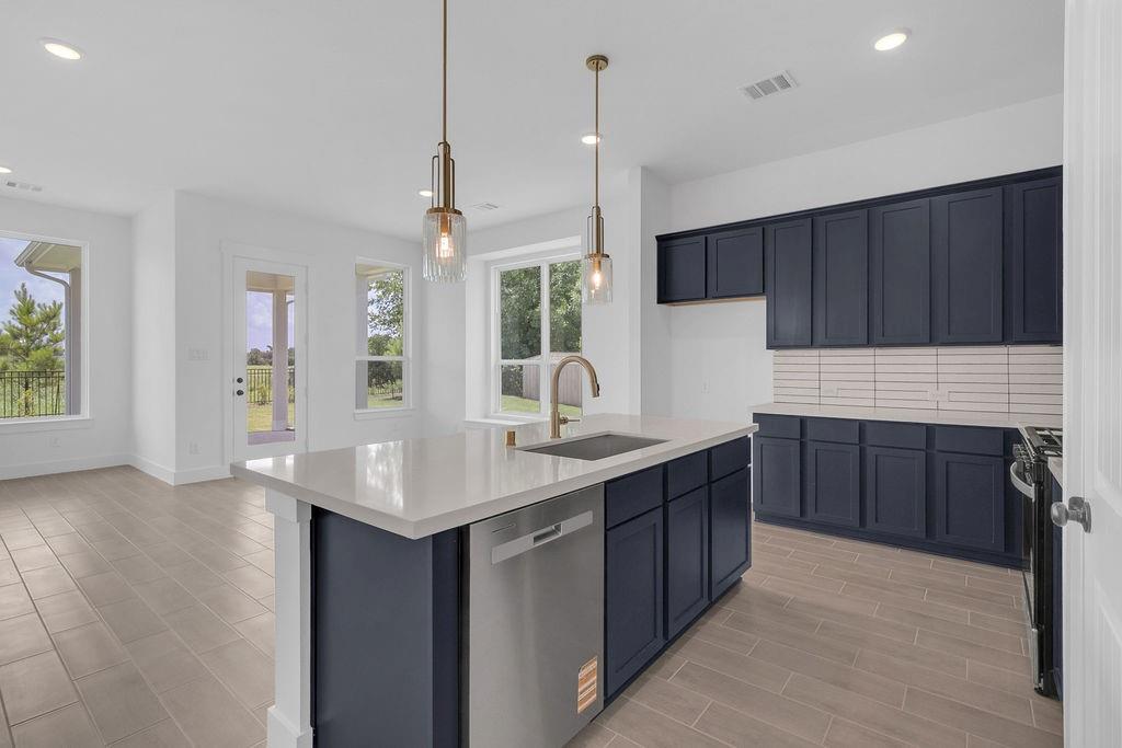 8251 Red Shiner Way