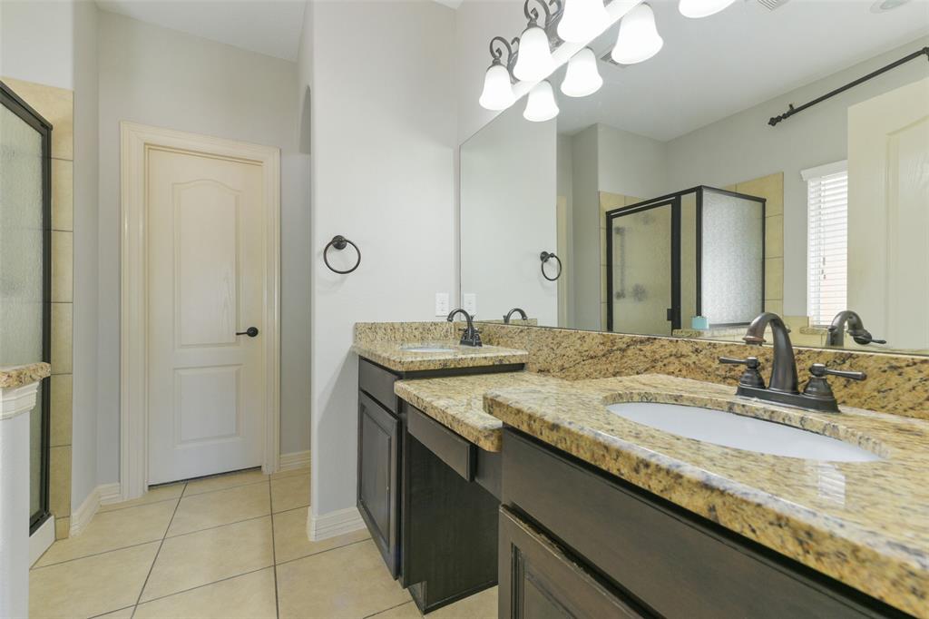 3520 Cortona Lane, Friendswood, Texas image 18