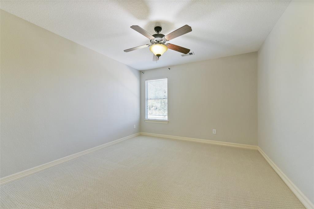 3520 Cortona Lane, Friendswood, Texas image 25