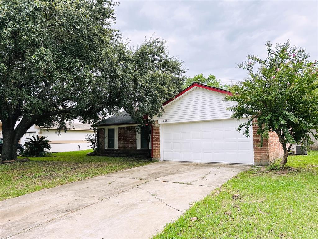 15006 Grassington Drive, Channelview, Texas image 2