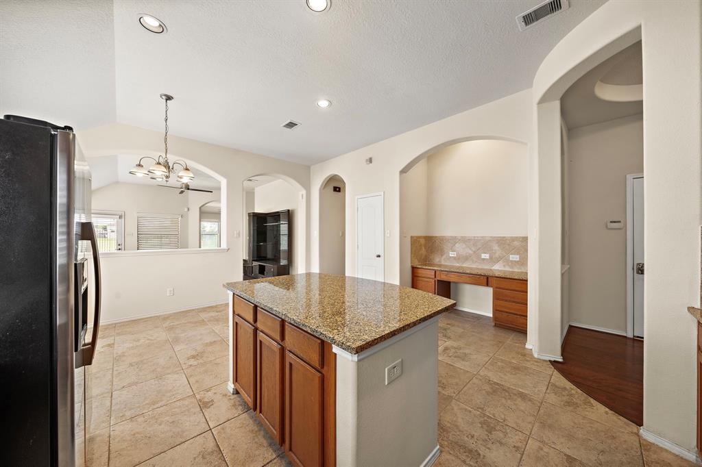 7234 Rambling Tree Lane, Richmond, Texas image 14